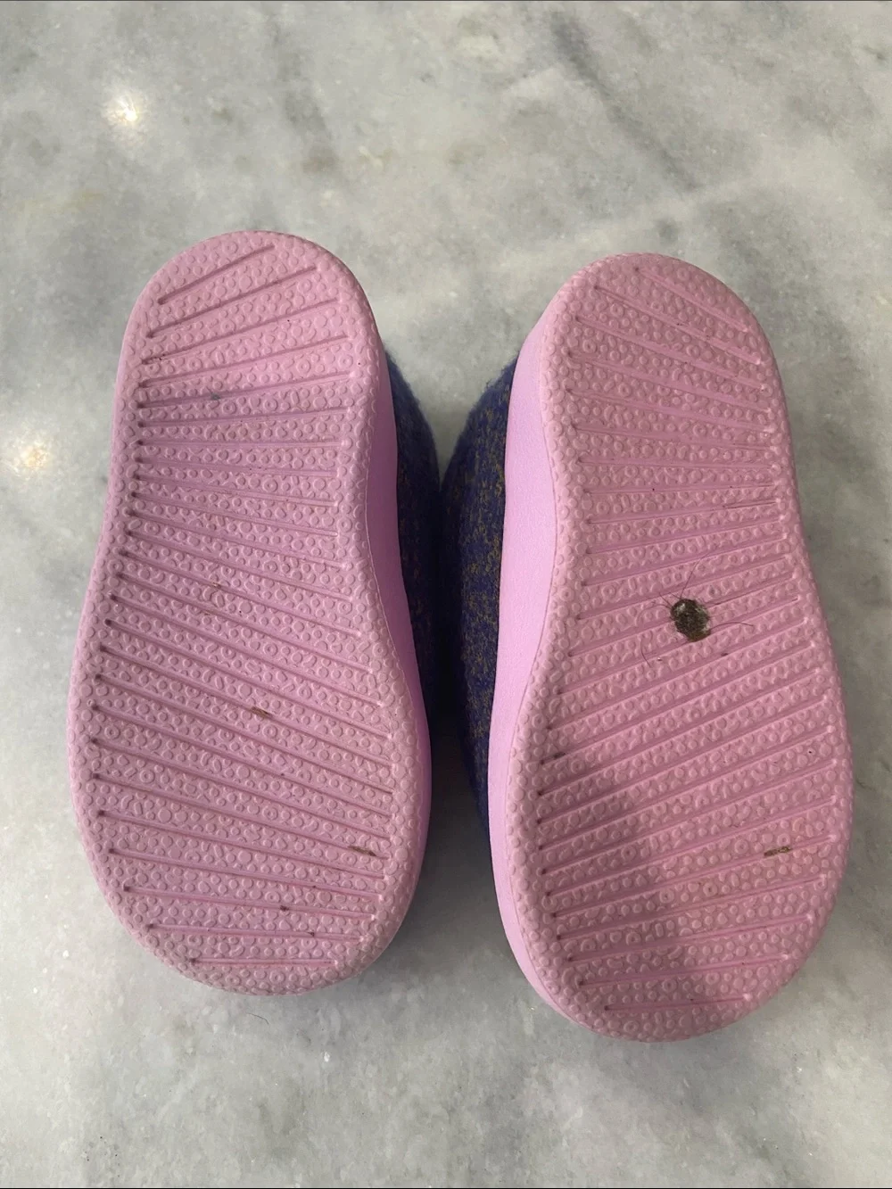 allbirds Kids Slip-On Wool Slippers in Blue with Mint Trim and Pink Soles
